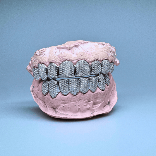 "Iced Out Dreams" – 16 Teeth Full Diamond Grillz - Soi & Co. - 